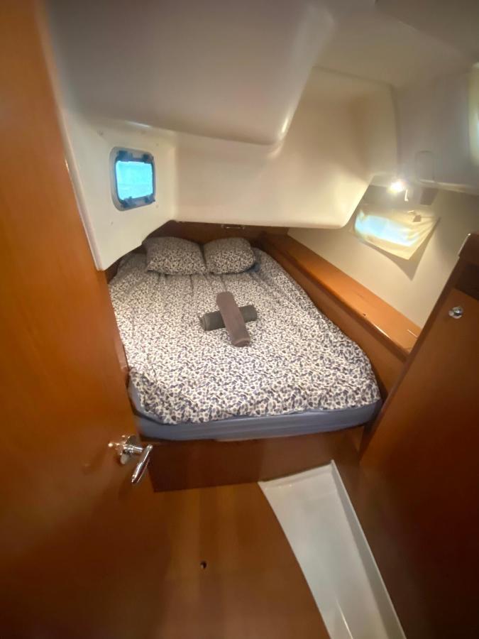 Nuit Insolite Sur Un Voilier Linge Et Menage Inclus - Boat Paradise La Rochelle Ла-Рошель Экстерьер фото